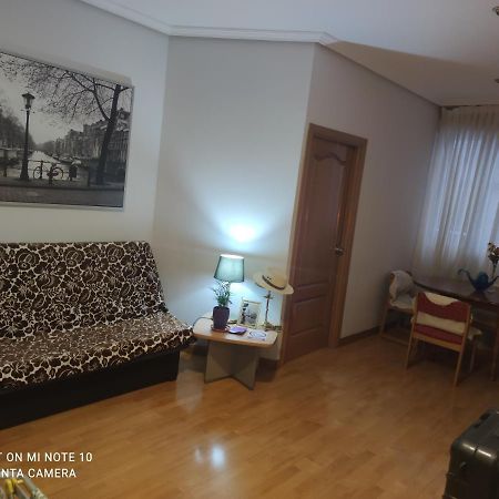 דירות מדריד Habitacion L מראה חיצוני תמונה
