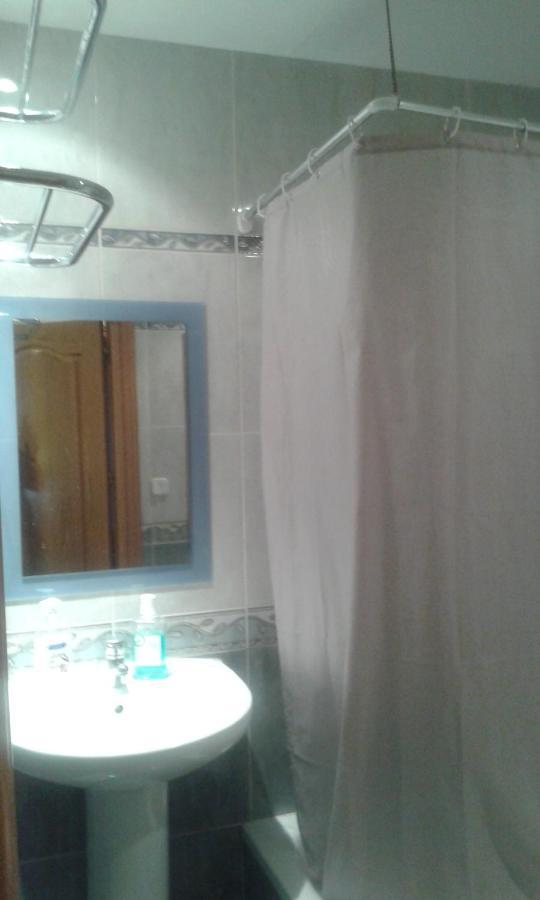 דירות מדריד Habitacion L מראה חיצוני תמונה