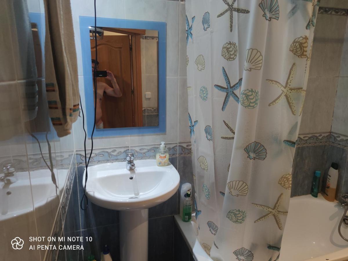 דירות מדריד Habitacion L מראה חיצוני תמונה